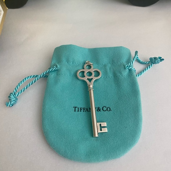 Tiffany & Co. Crown Key - Picture 3 of 5